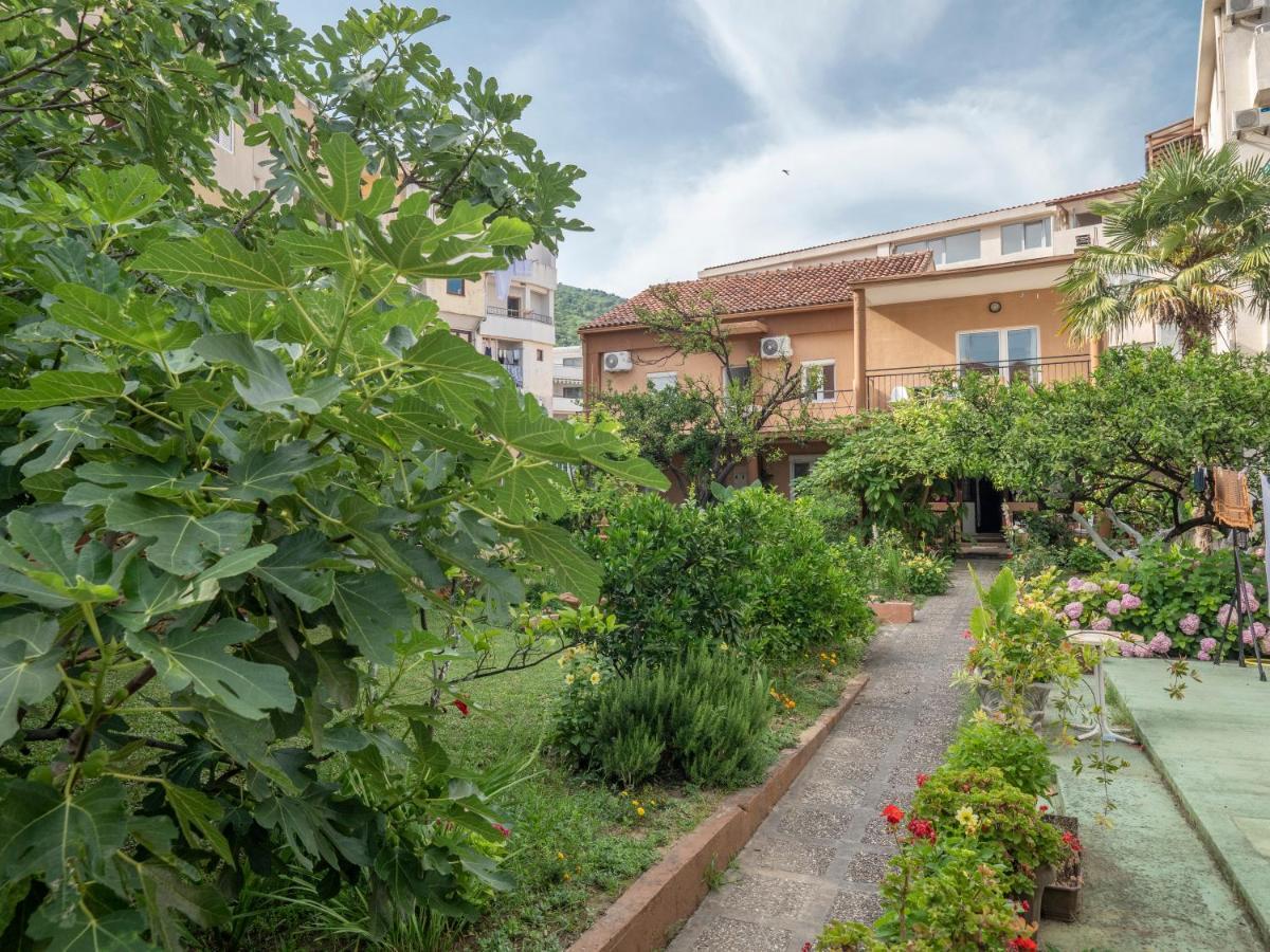 Отель Casa Di Fratelli Будва Экстерьер фото