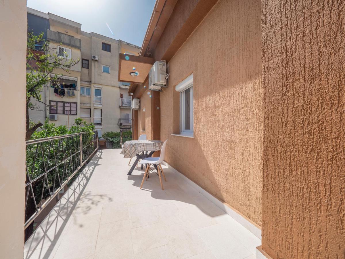 Отель Casa Di Fratelli Будва Экстерьер фото